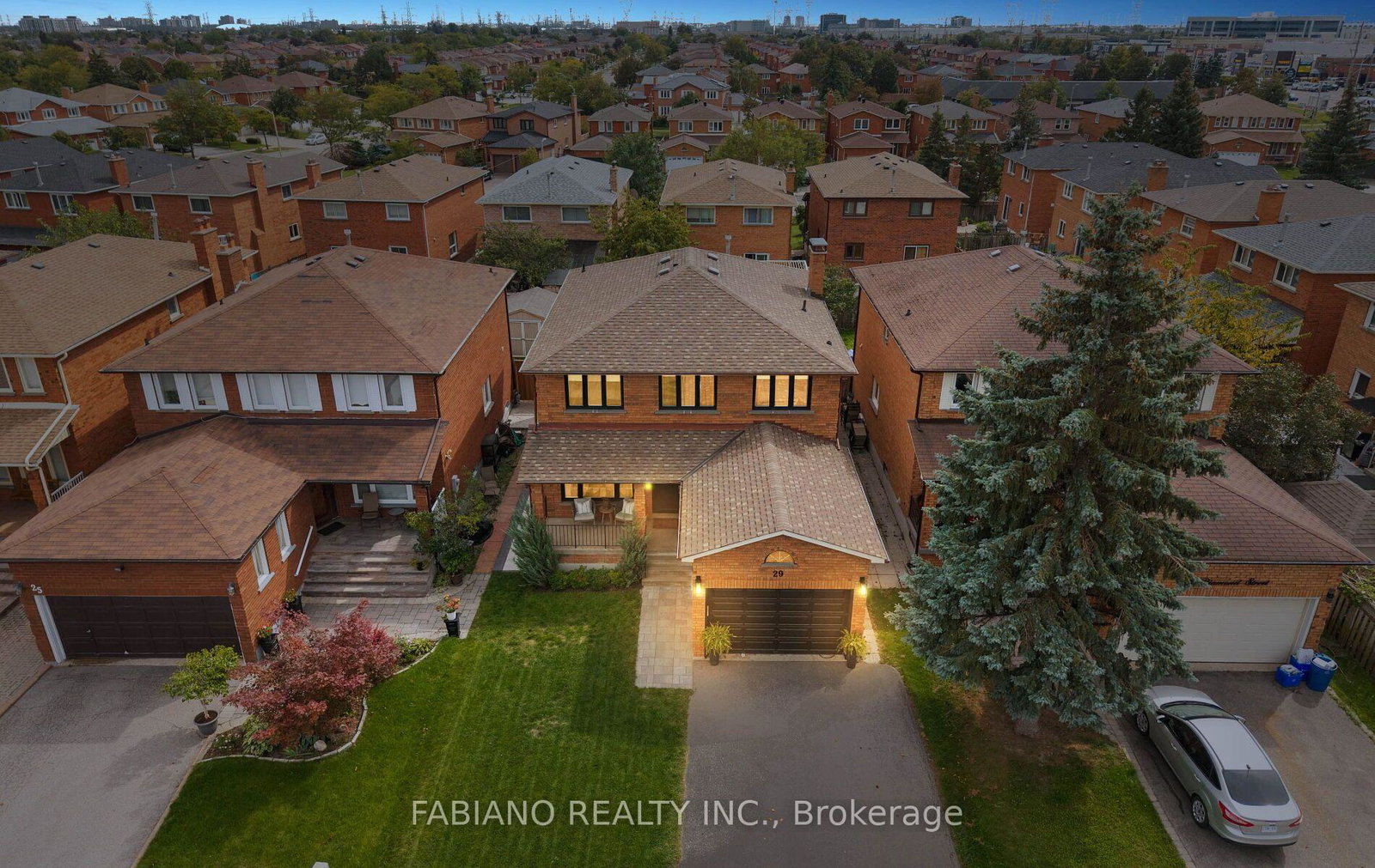 29-diamond-street-vaughan-ontario-n13761576