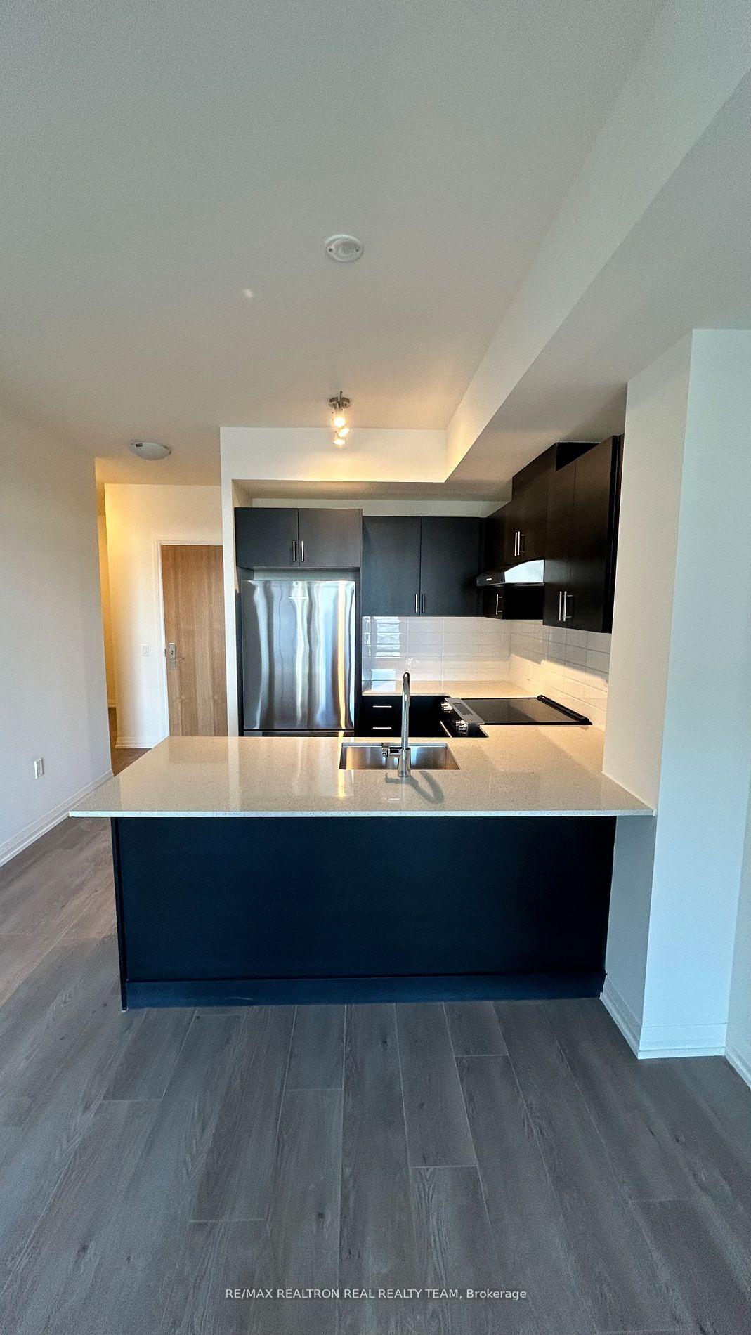 8960-jane-street-vaughan-ontario-n13762096
