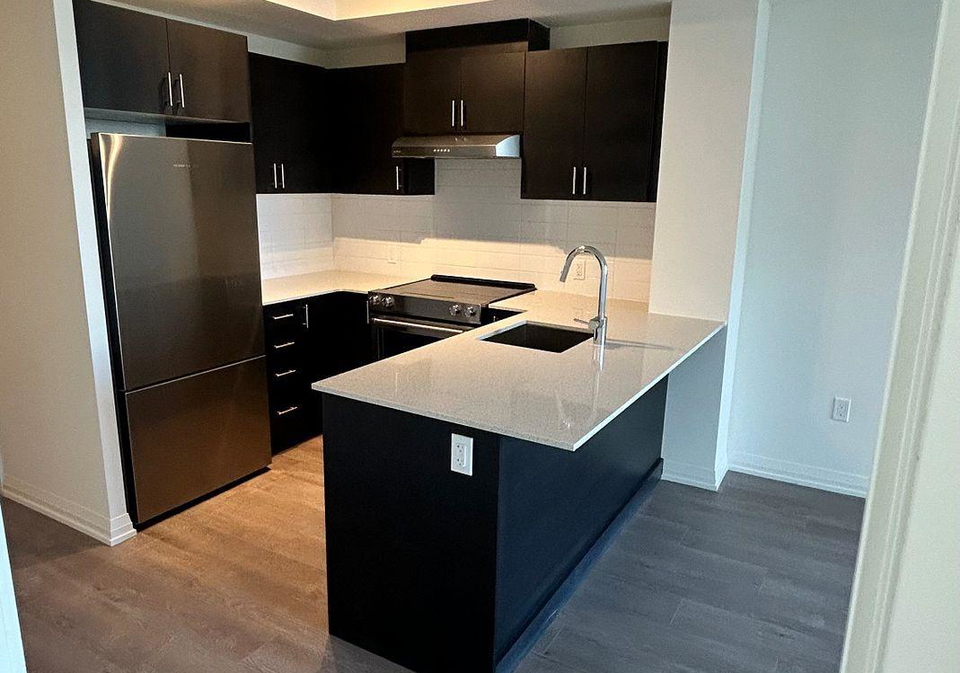 8960-jane-street-vaughan-ontario-n13762096