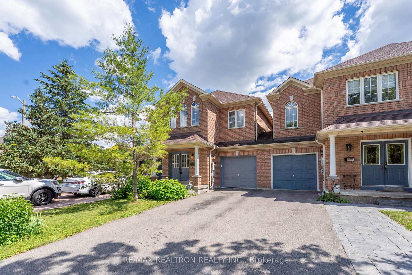 19-naughton-drive-richmond-hill-ontario-n13762368