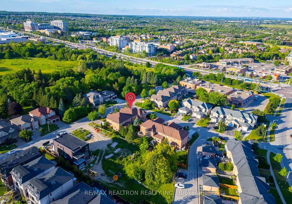 19-naughton-drive-richmond-hill-ontario-n13762368