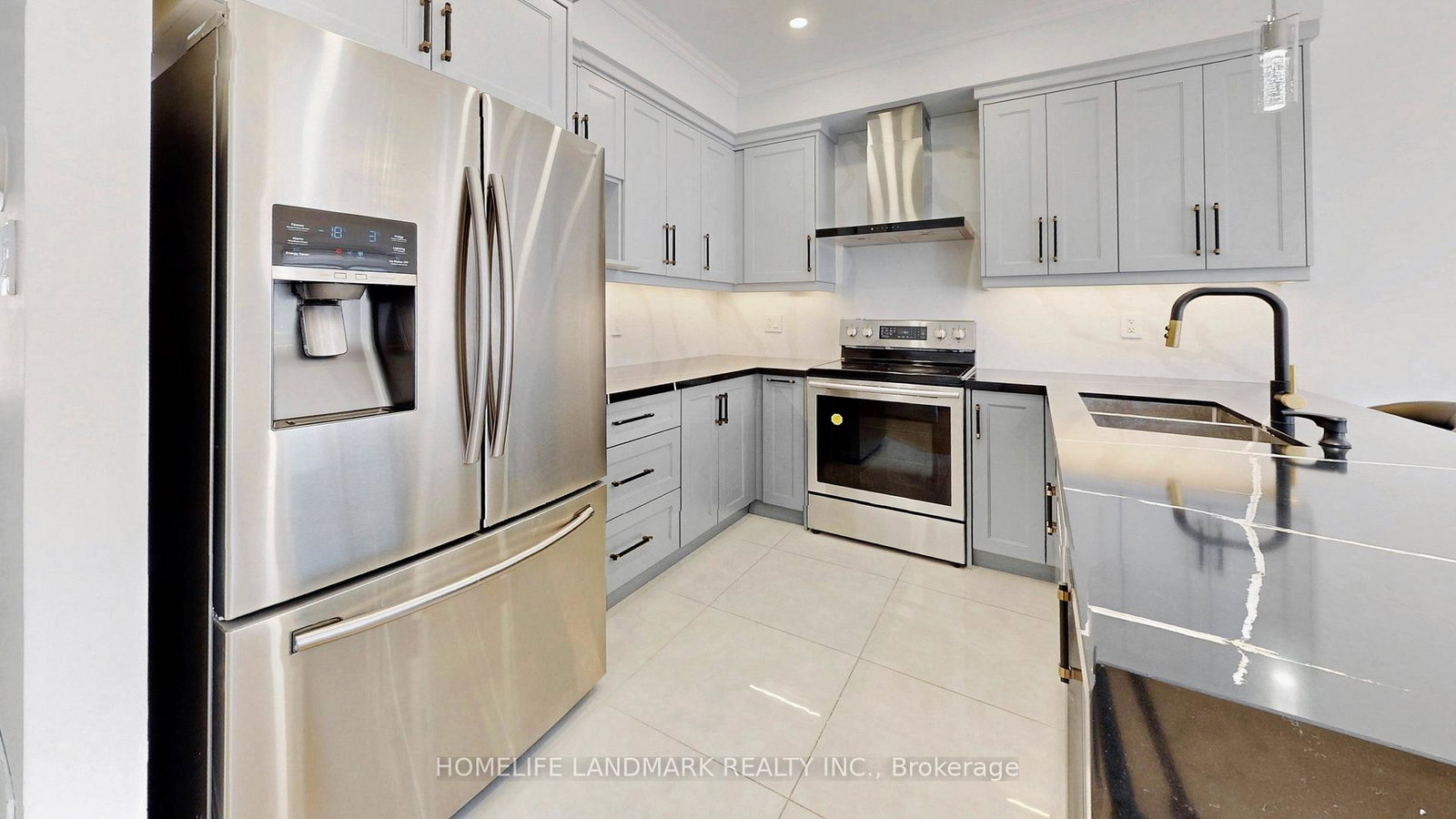 32-arco-circle-vaughan-ontario-n13763180