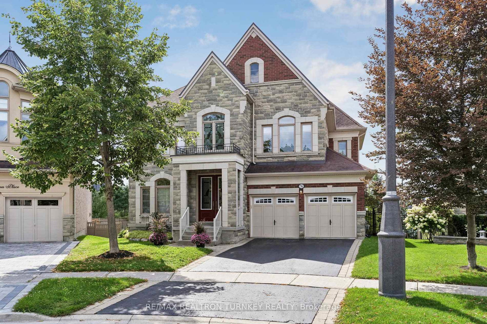 76-vines-place-aurora-ontario-n13763448