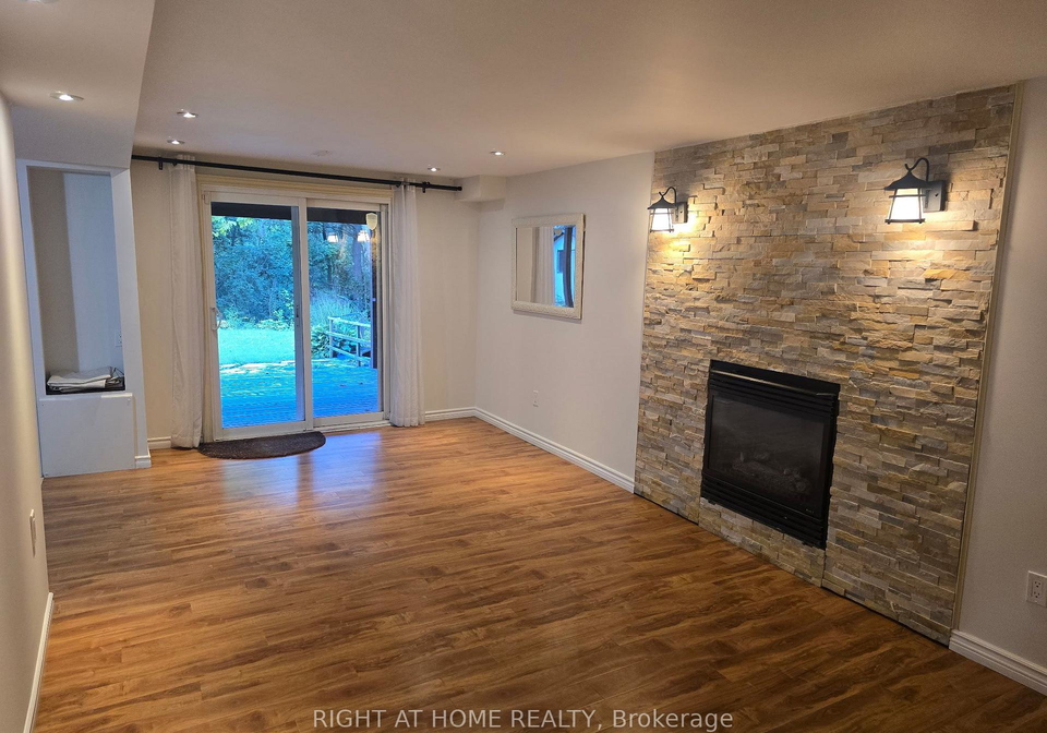 20-lippincott-court-richmond-hill-ontario-n13763822