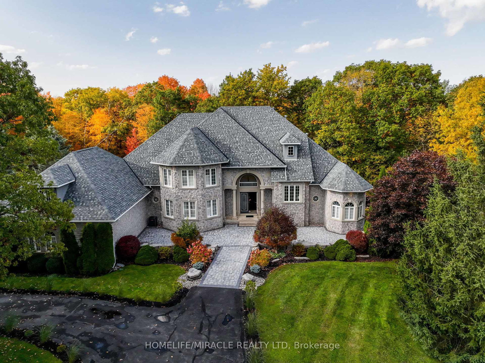 12-deer-run-uxbridge-ontario-n13765326