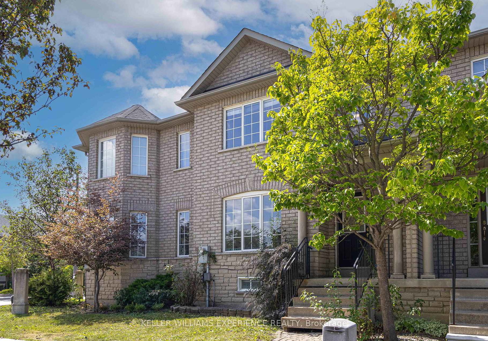 4-castle-park-boulevard-vaughan-ontario-n13765350