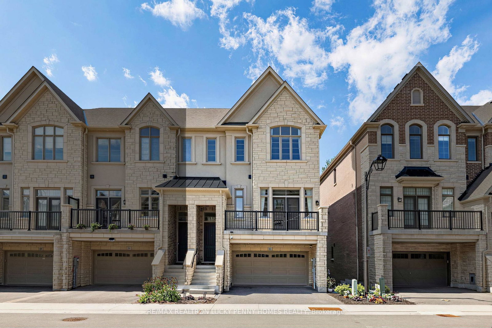 82-west-village-lane-markham-ontario-n13765544