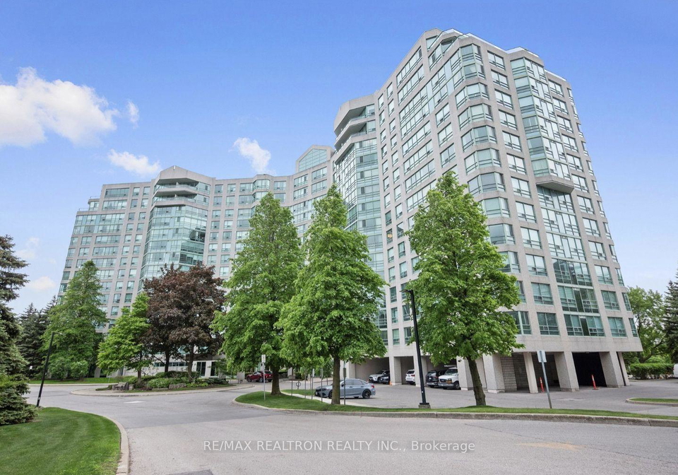 7805-bayview-avenue-markham-ontario-n13765758