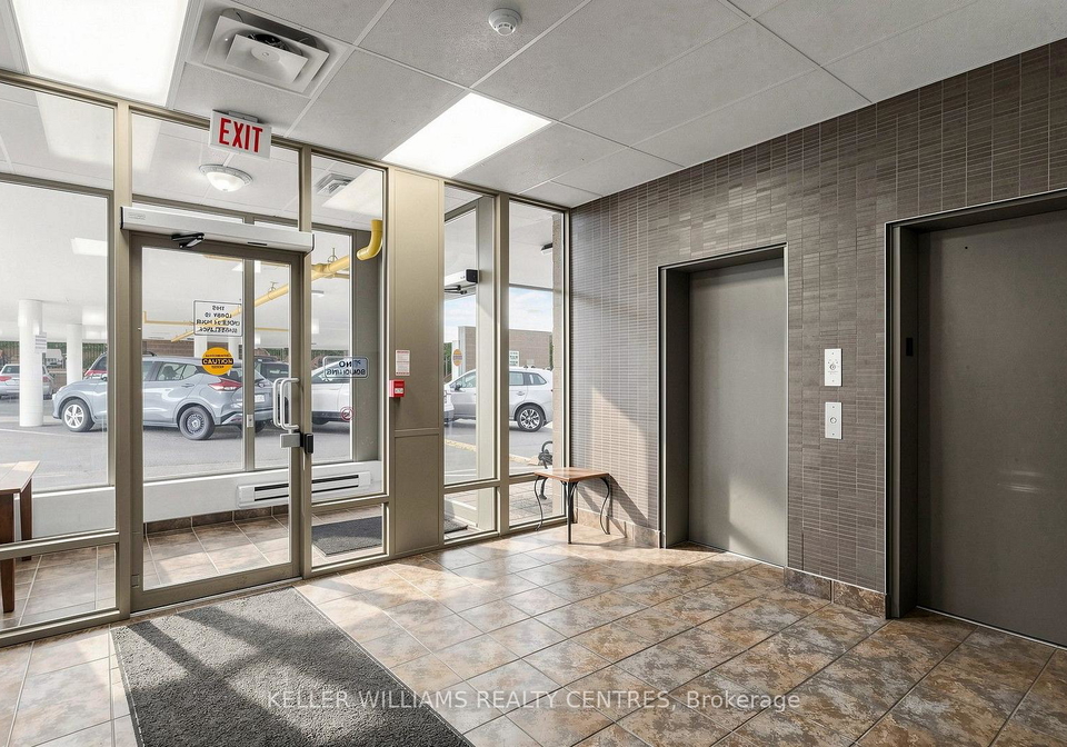 160-wellington-street-e-aurora-ontario-n13766086