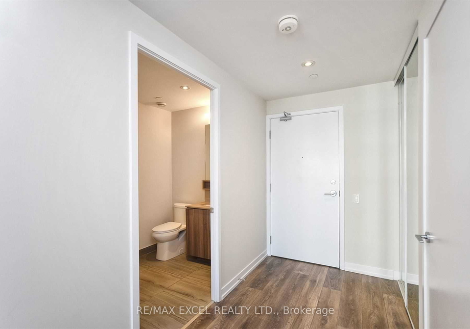 5-buttermill-avenue-vaughan-ontario-n13766264