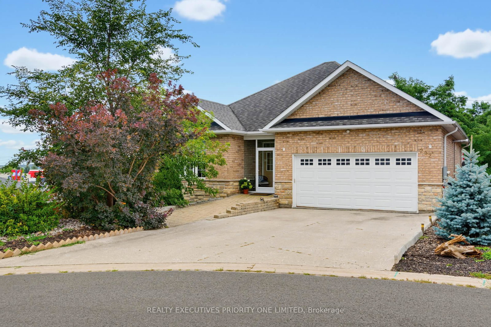 202-john-street-w-bradford-west-gwillimbury-ontario-n13766416