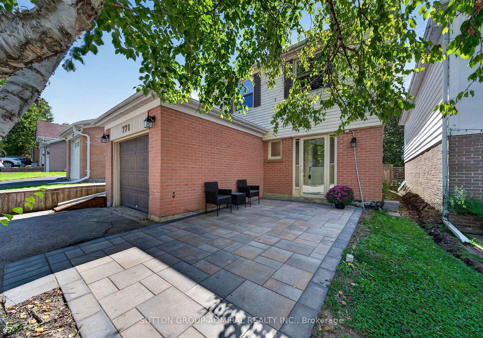 770-pam-crescent-newmarket-ontario-n13766538