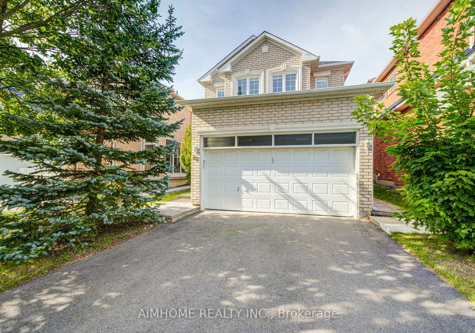 main-28-kiwi-crescent-richmond-hill-ontario-n13767054