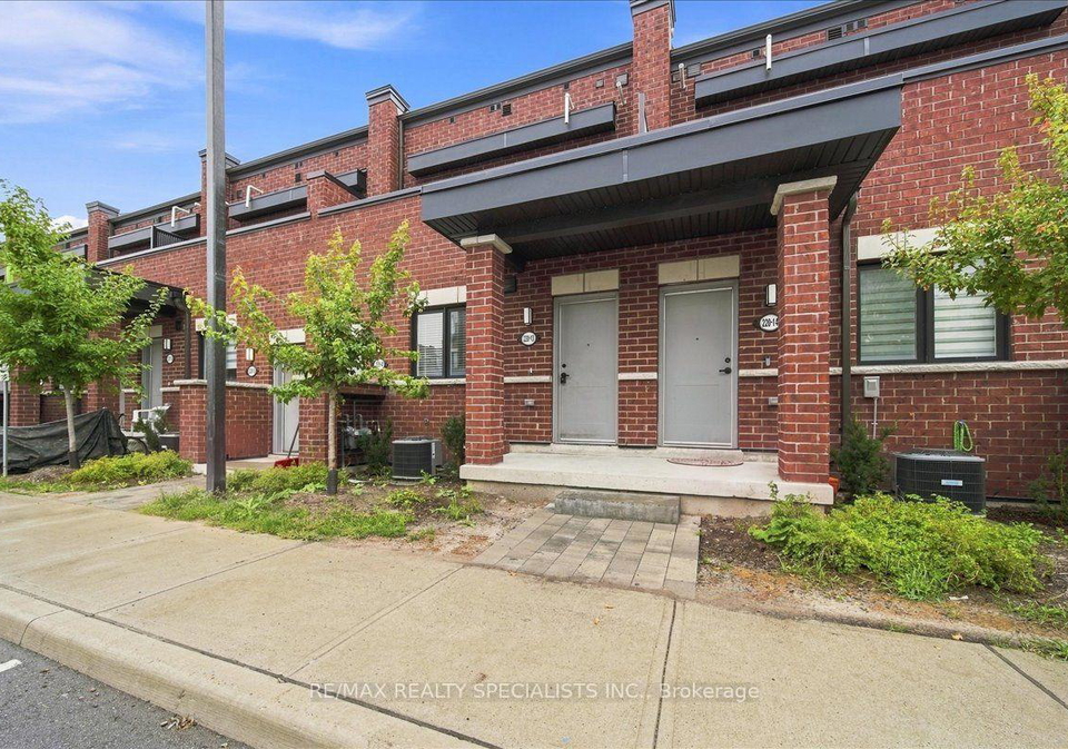 220-dissette-street-bradford-west-gwillimbury-ontario-n13768066