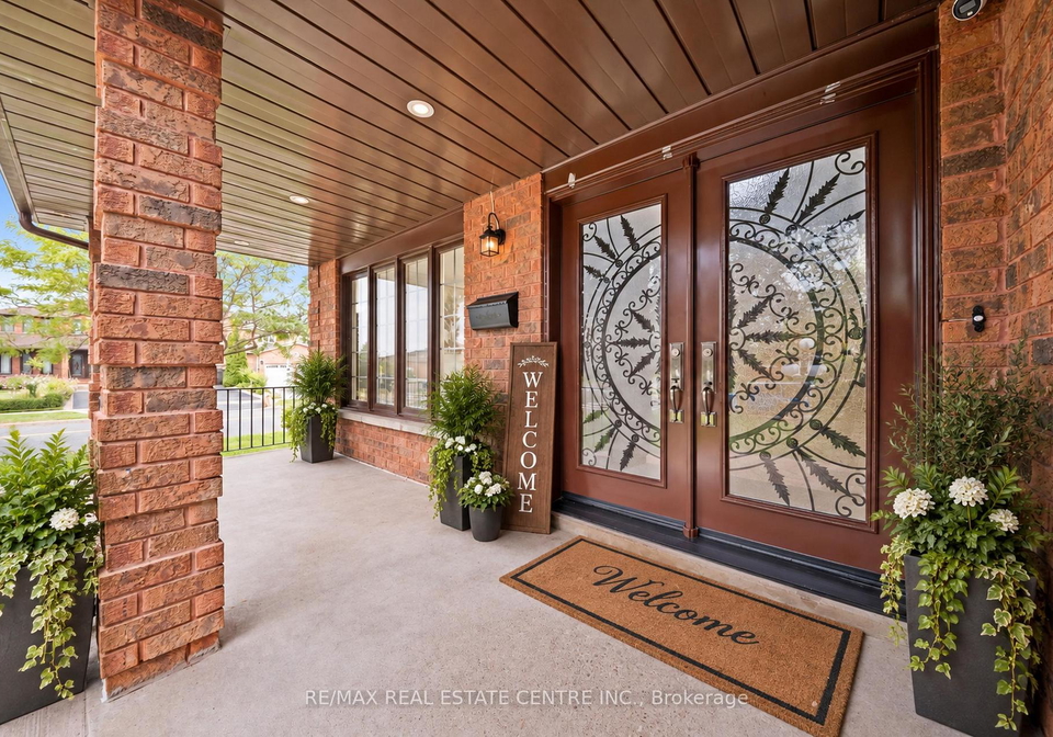 2-hollyburn-court-vaughan-ontario-n13768868