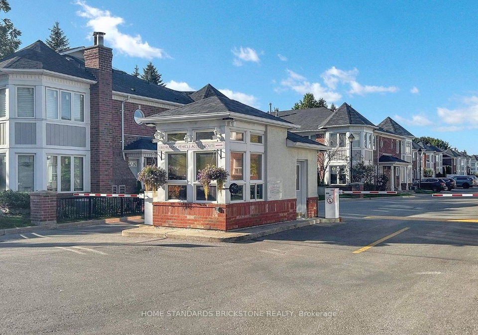 18-clark-avenue-vaughan-ontario-n13768996