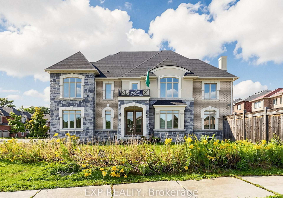 500-mcgregor-farm-trail-newmarket-ontario-n13769806