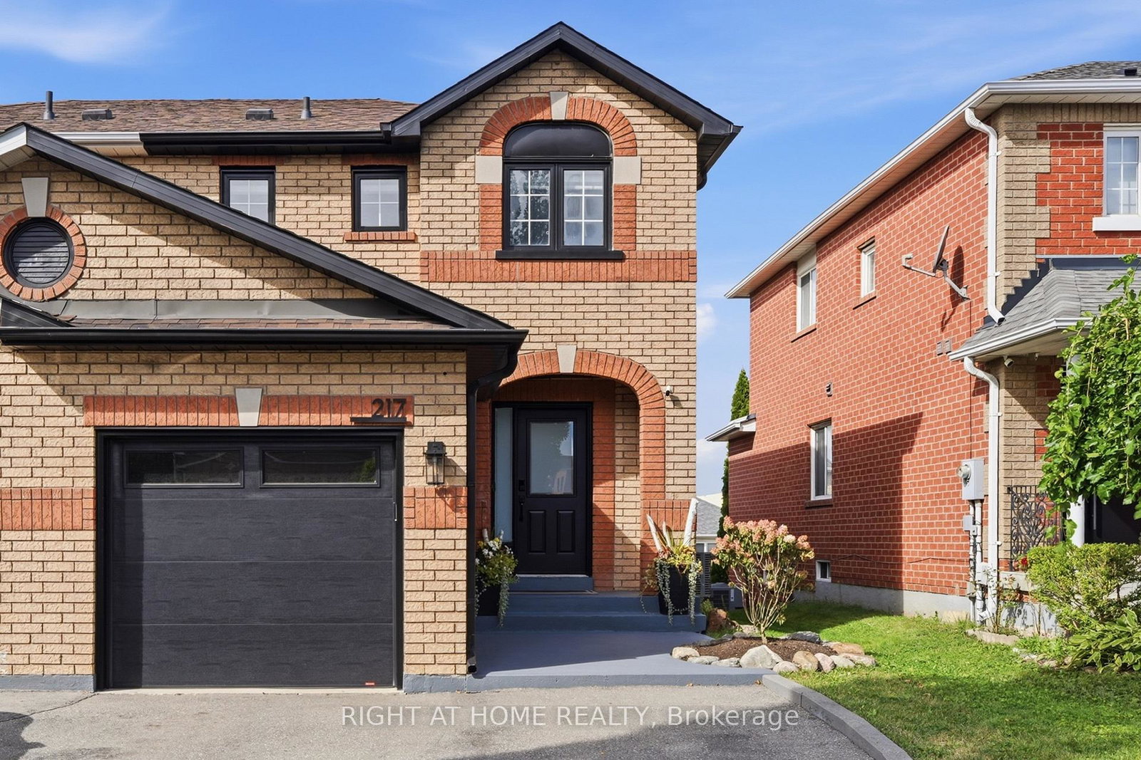 217-rosanna-crescent-vaughan-ontario-n13769944