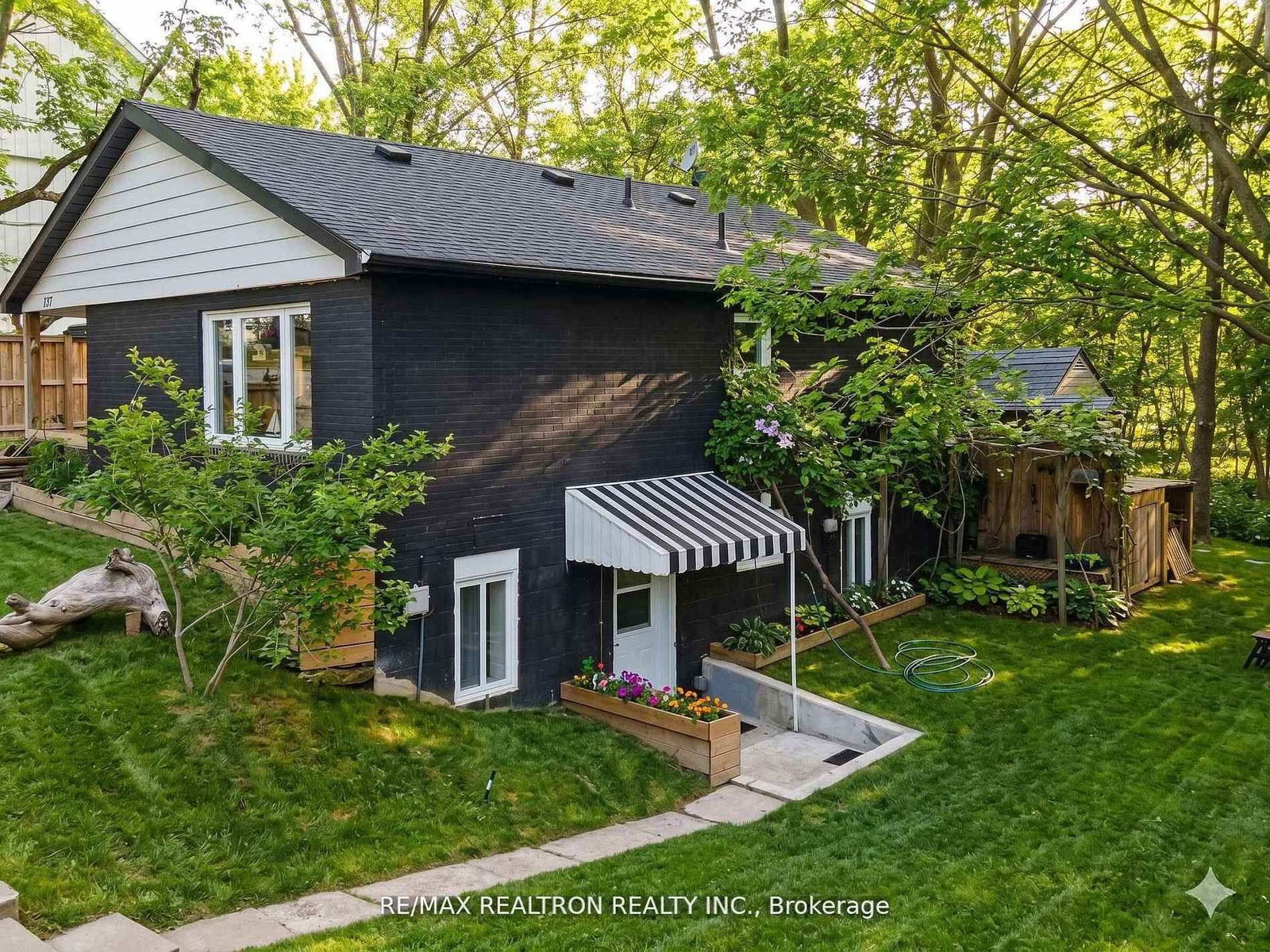 757-srigley-street-newmarket-ontario-n13770030