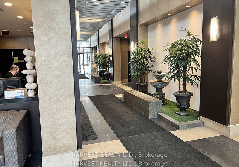21-upper-duke-crescent-markham-ontario-n13770170