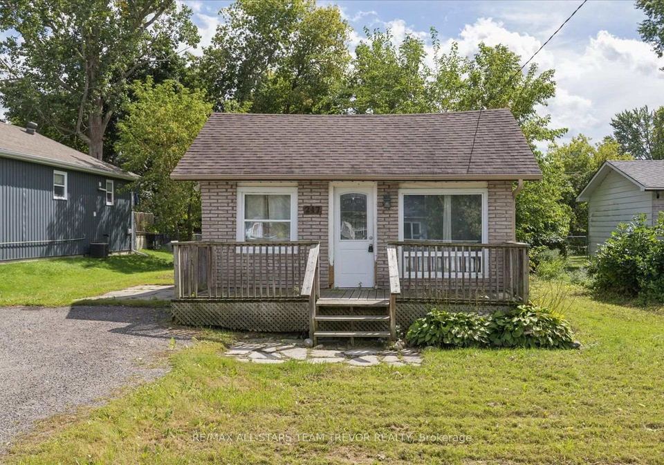 247-parkway-avenue-georgina-ontario-n13770556