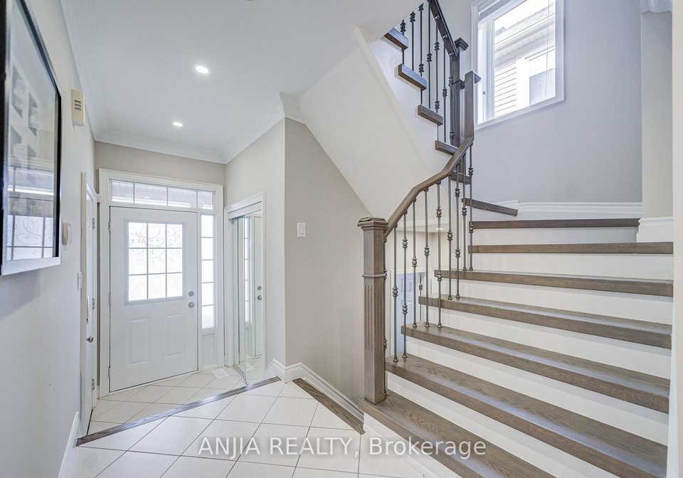 30-elmeade-lane-whitchurch-stouffville-ontario-n13771188