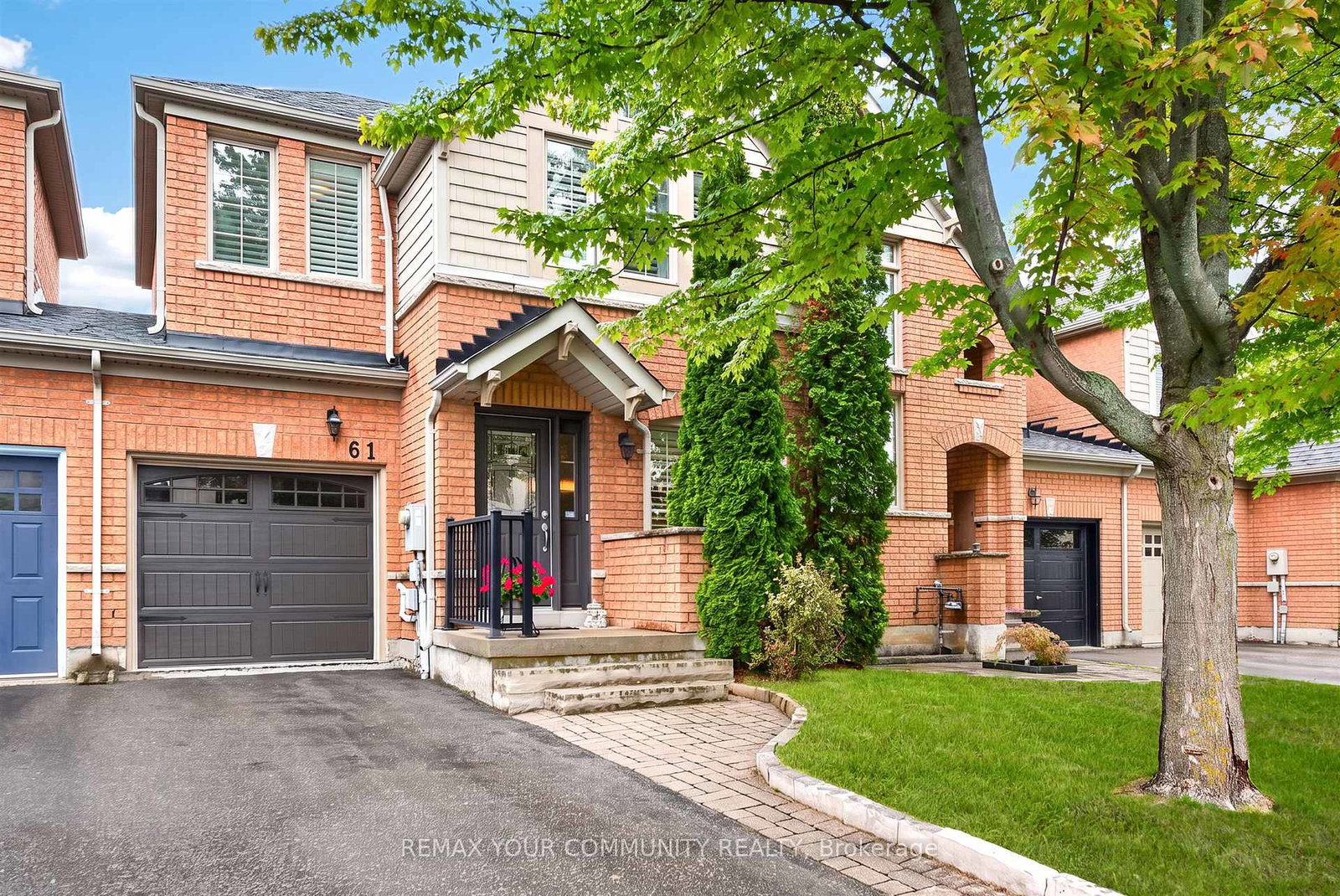 61-cozens-drive-richmond-hill-ontario-n13771298