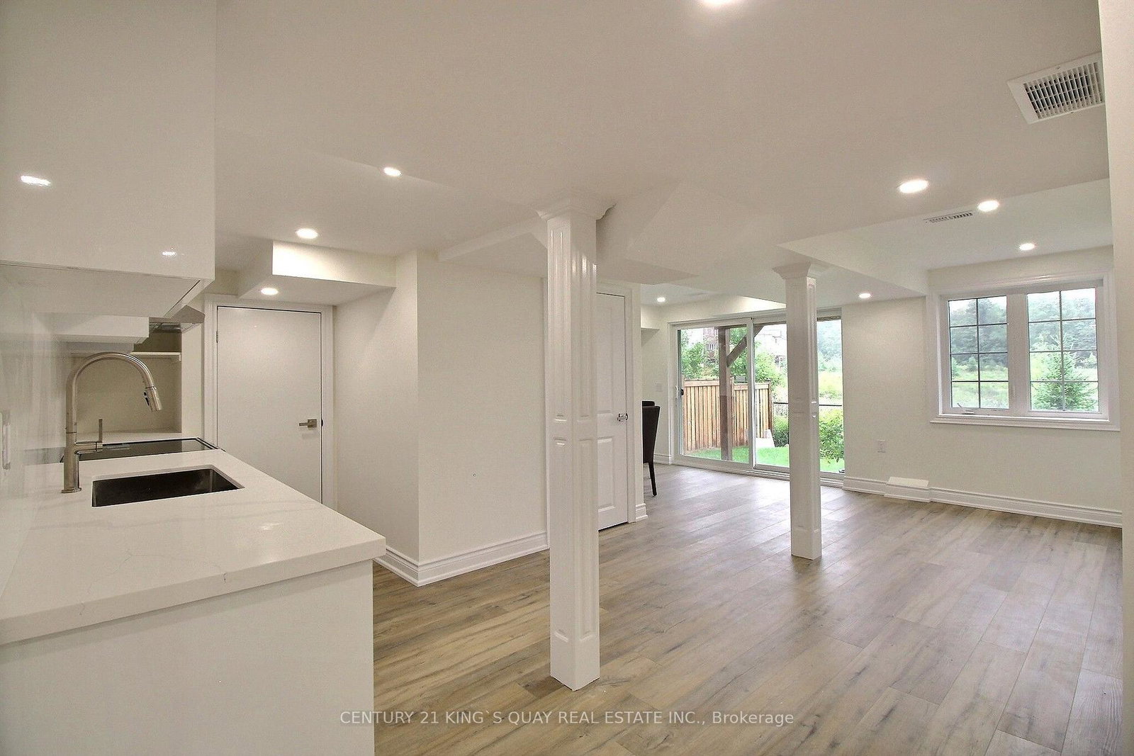 245-ben-sinclair-avenue-east-gwillimbury-ontario-n13771514