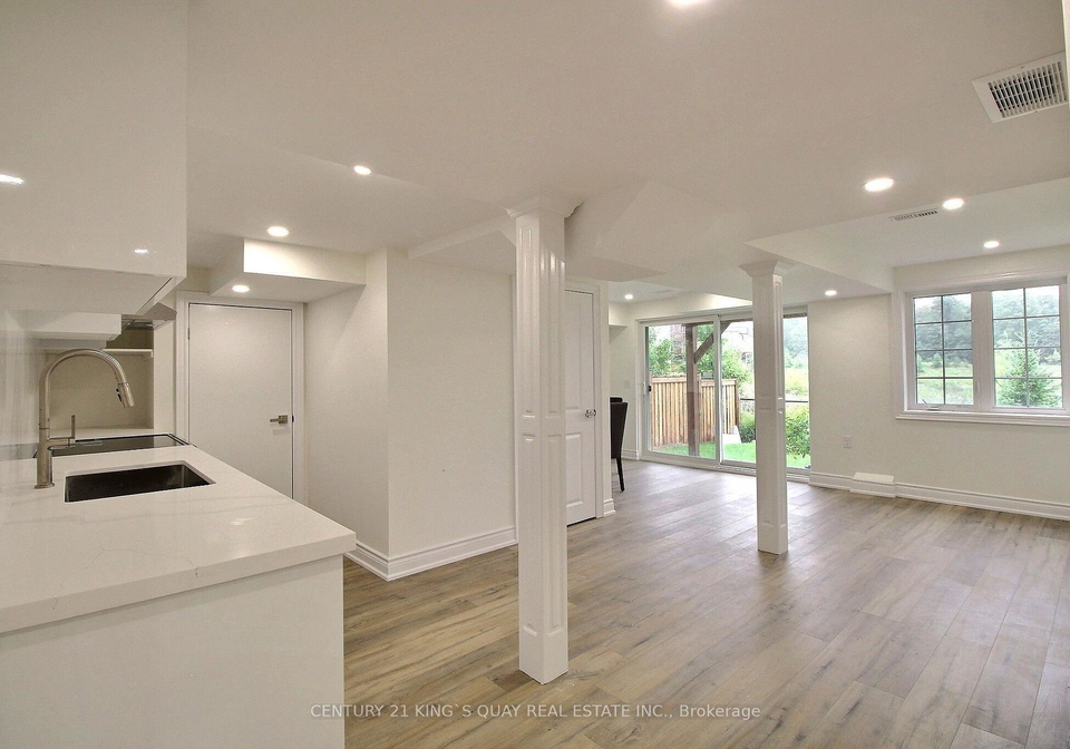 245-ben-sinclair-avenue-east-gwillimbury-ontario-n13771514