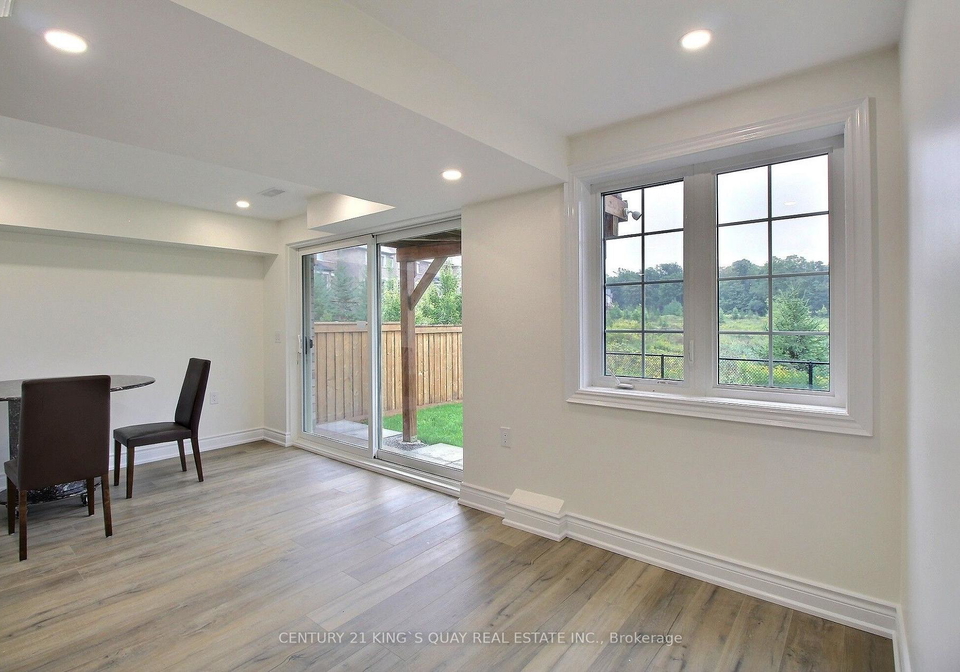 245-ben-sinclair-avenue-east-gwillimbury-ontario-n13771514
