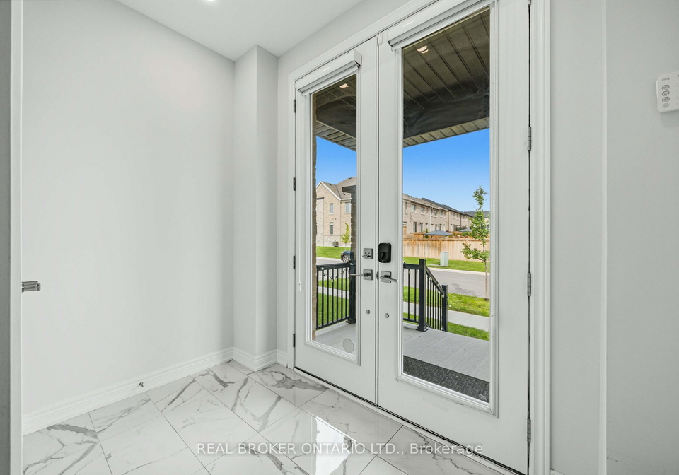 12-seedling-crescent-whitchurch-stouffville-ontario-n13771914