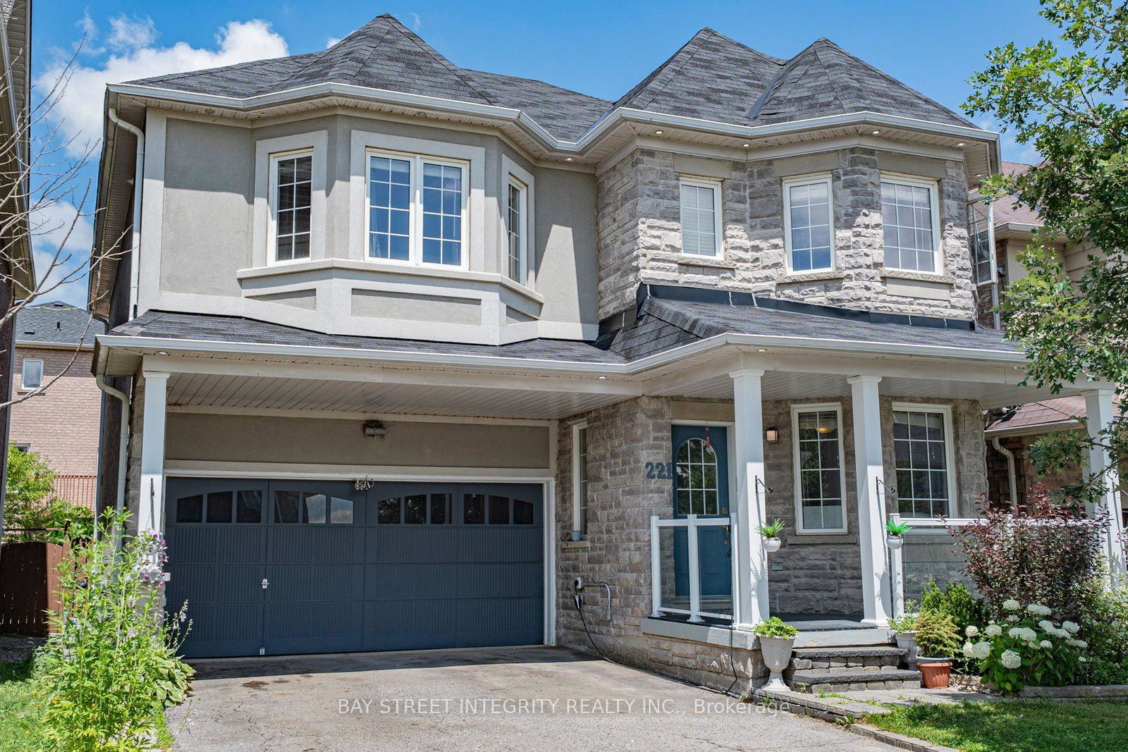 221-woodspring-avenue-newmarket-ontario-n13772252