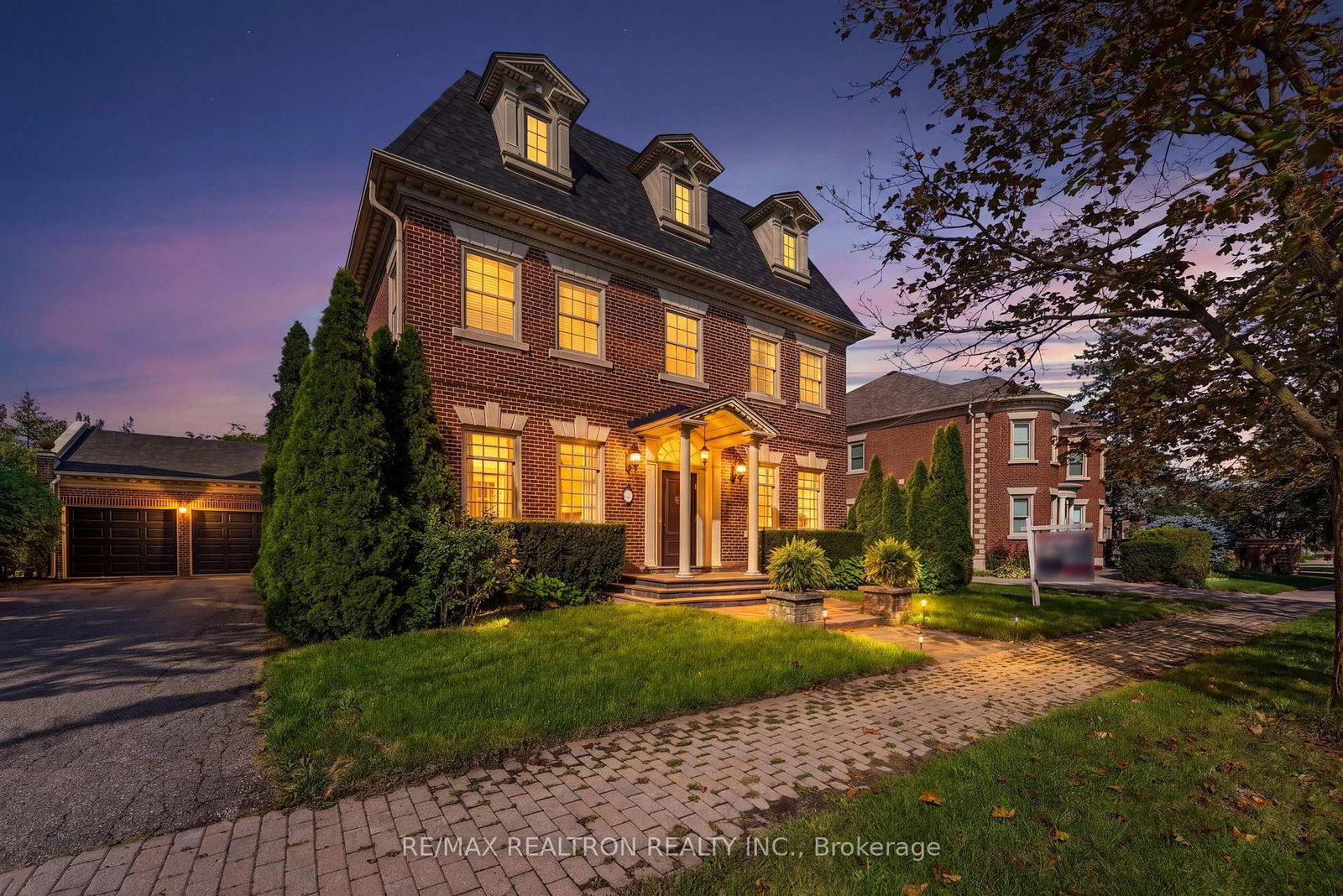 6-oatlands-drive-richmond-hill-ontario-n13772554