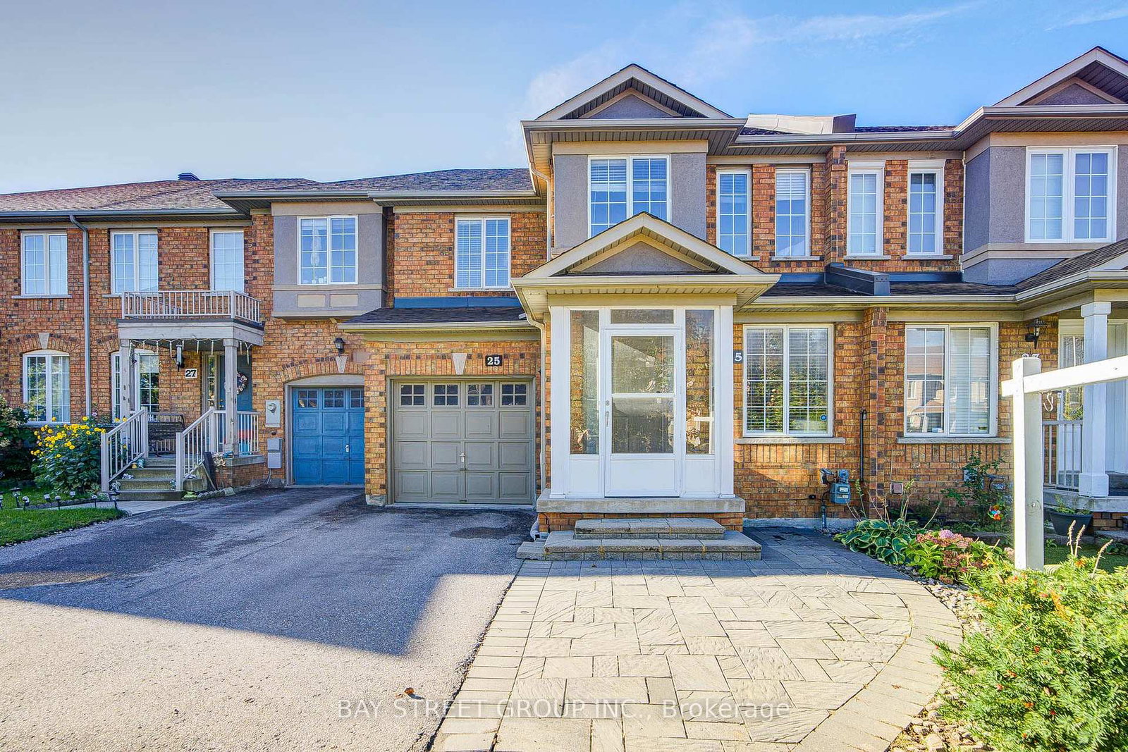 25-waterton-crescent-richmond-hill-ontario-n13772620