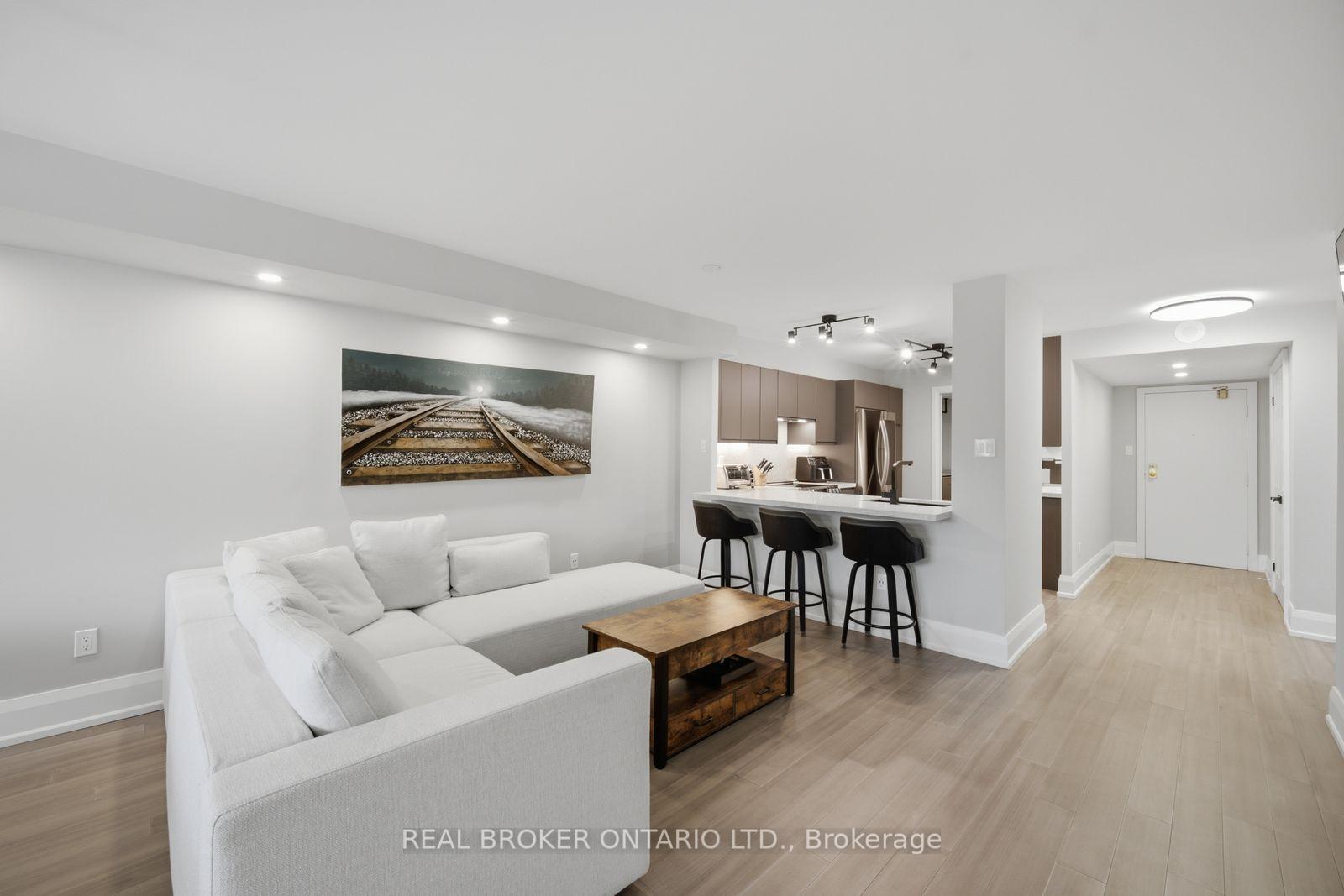 100-arbors-lane-vaughan-ontario-n13772622
