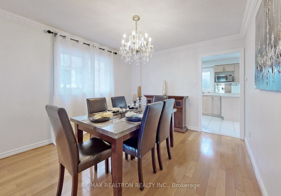 32-subrisco-avenue-richmond-hill-ontario-n13772682