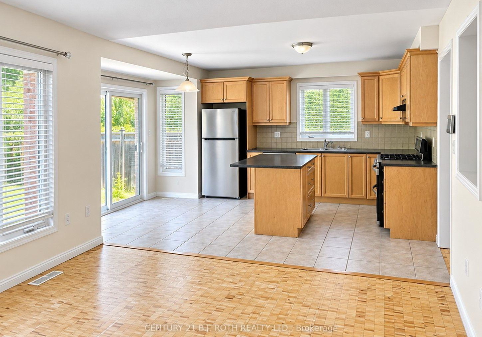 47-ferris-lane-new-tecumseth-ontario-n13773348