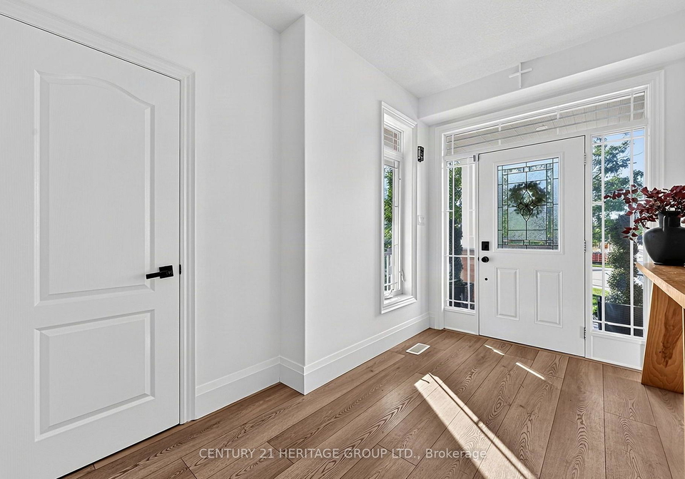 203-gray-avenue-new-tecumseth-ontario-n13773998