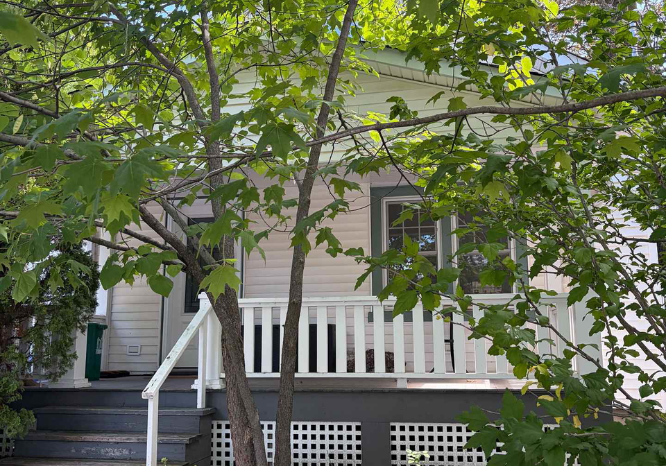 121-wells-street-aurora-ontario-n13774074