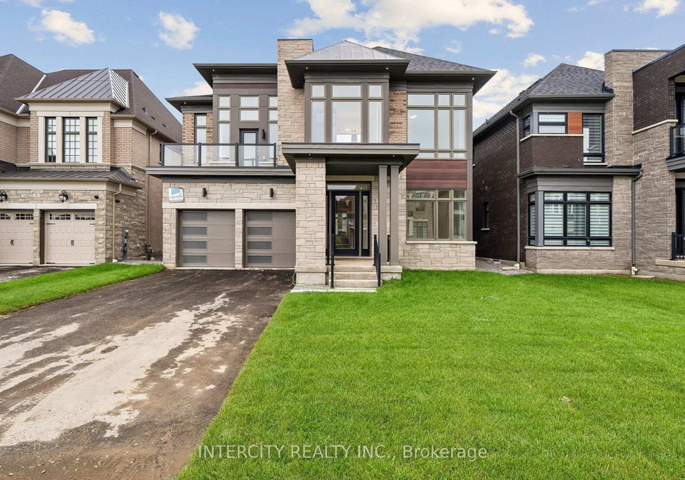 17-garriock-hall-avenue-king-ontario-n13774096