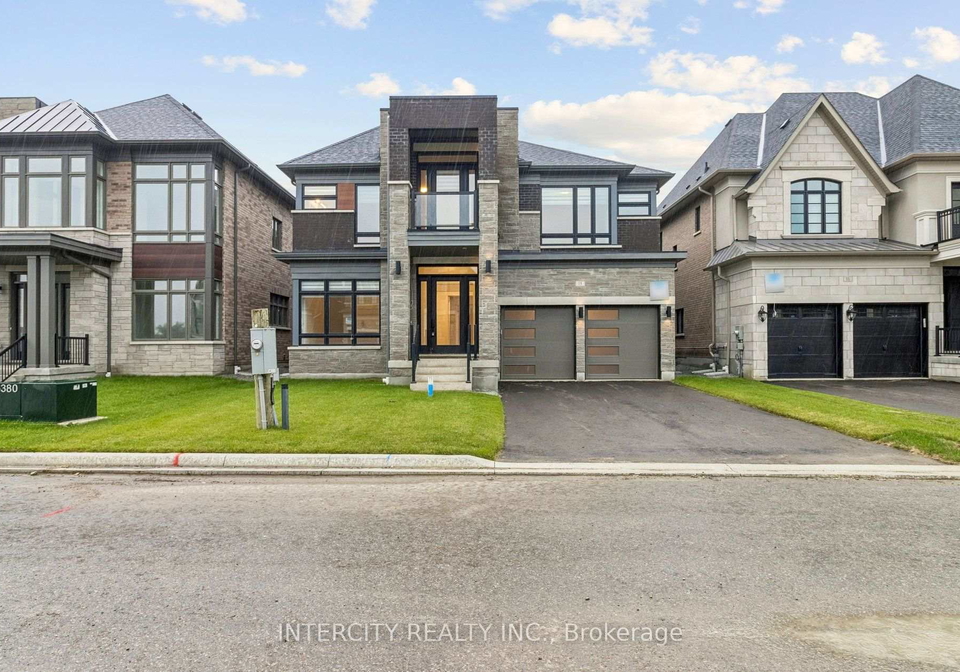 15-garriock-hall-avenue-king-ontario-n13774116