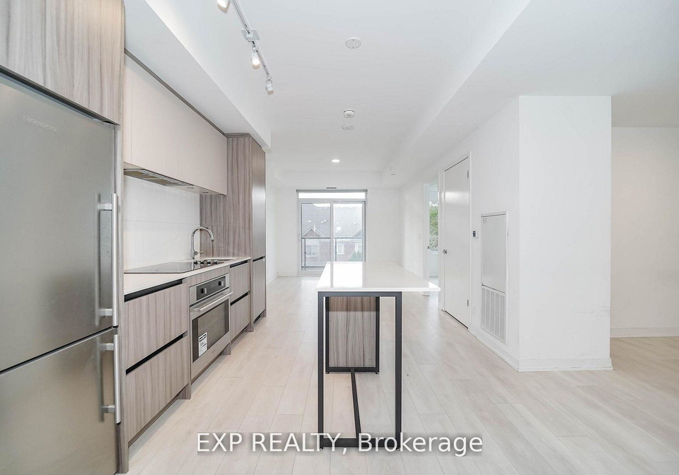 8-beverley-glen-boulevard-vaughan-ontario-n13774826