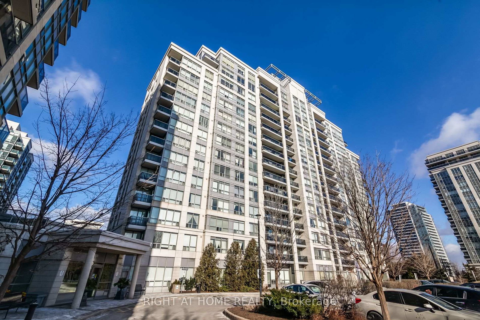 50-disera-drive-vaughan-ontario-n13775222