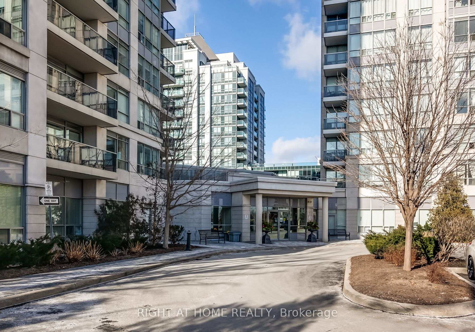 50-disera-drive-vaughan-ontario-n13775222