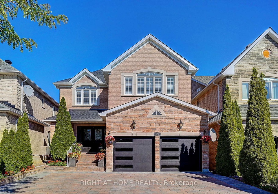 371-redstone-road-richmond-hill-ontario-n13775848