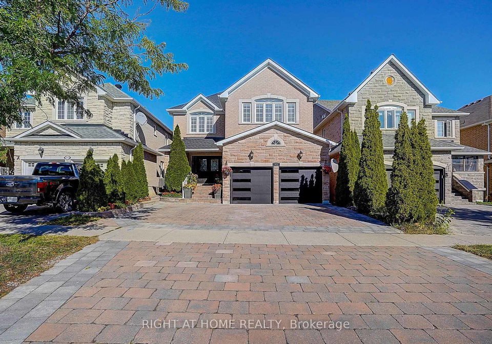 371-redstone-road-richmond-hill-ontario-n13775848