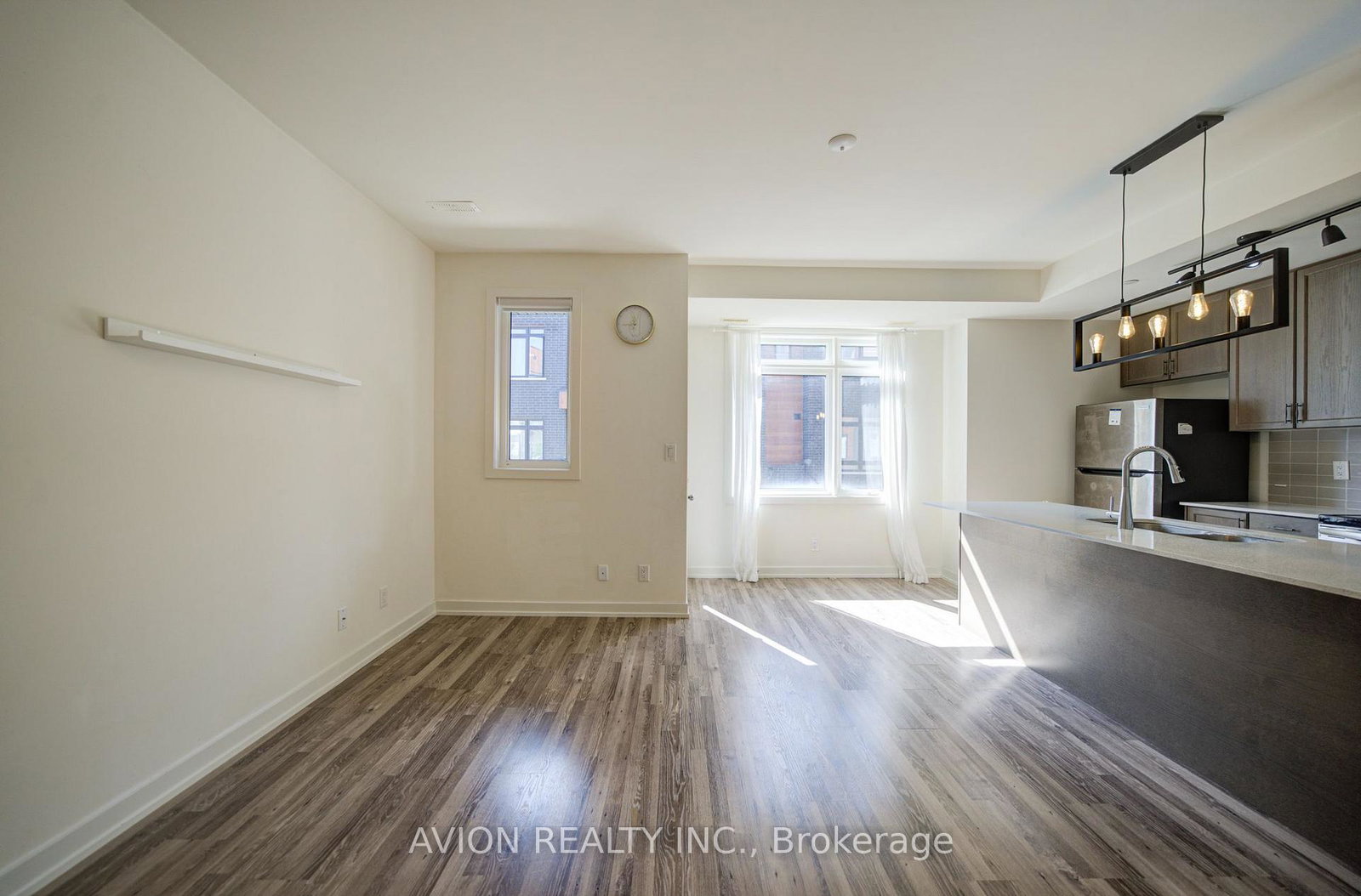 370-red-maple-road-richmond-hill-ontario-n13776056