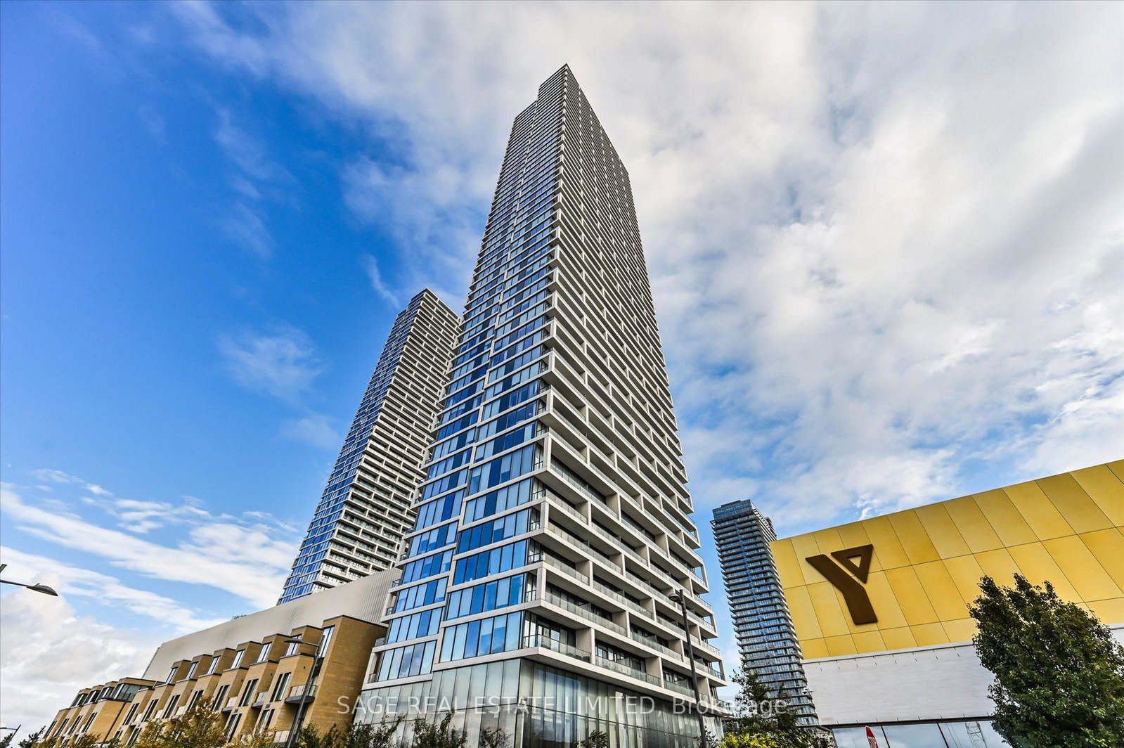 5-buttermill-avenue-vaughan-ontario-n13776240