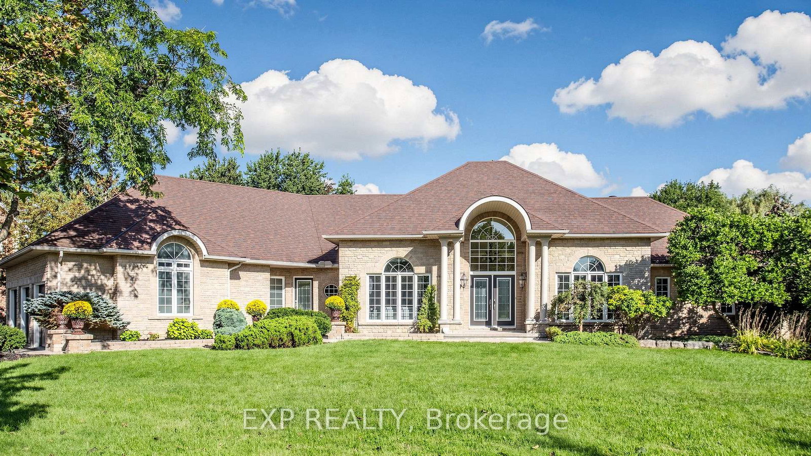 36-maplehyrn-avenue-east-gwillimbury-ontario-n13776354