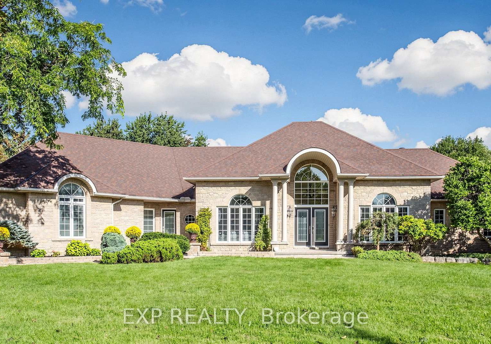 36-maplehyrn-avenue-east-gwillimbury-ontario-n13776354